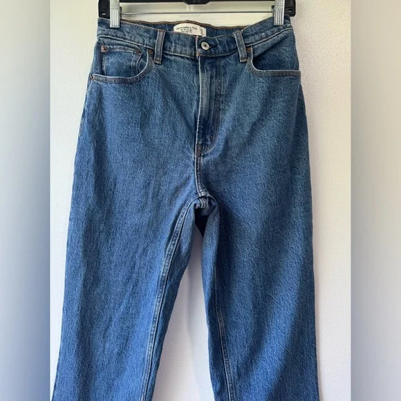 Abercrombie & Fitch Women's 90s Straight Ultra High Rise Leg Blue Jeans - Picture 3 of 14